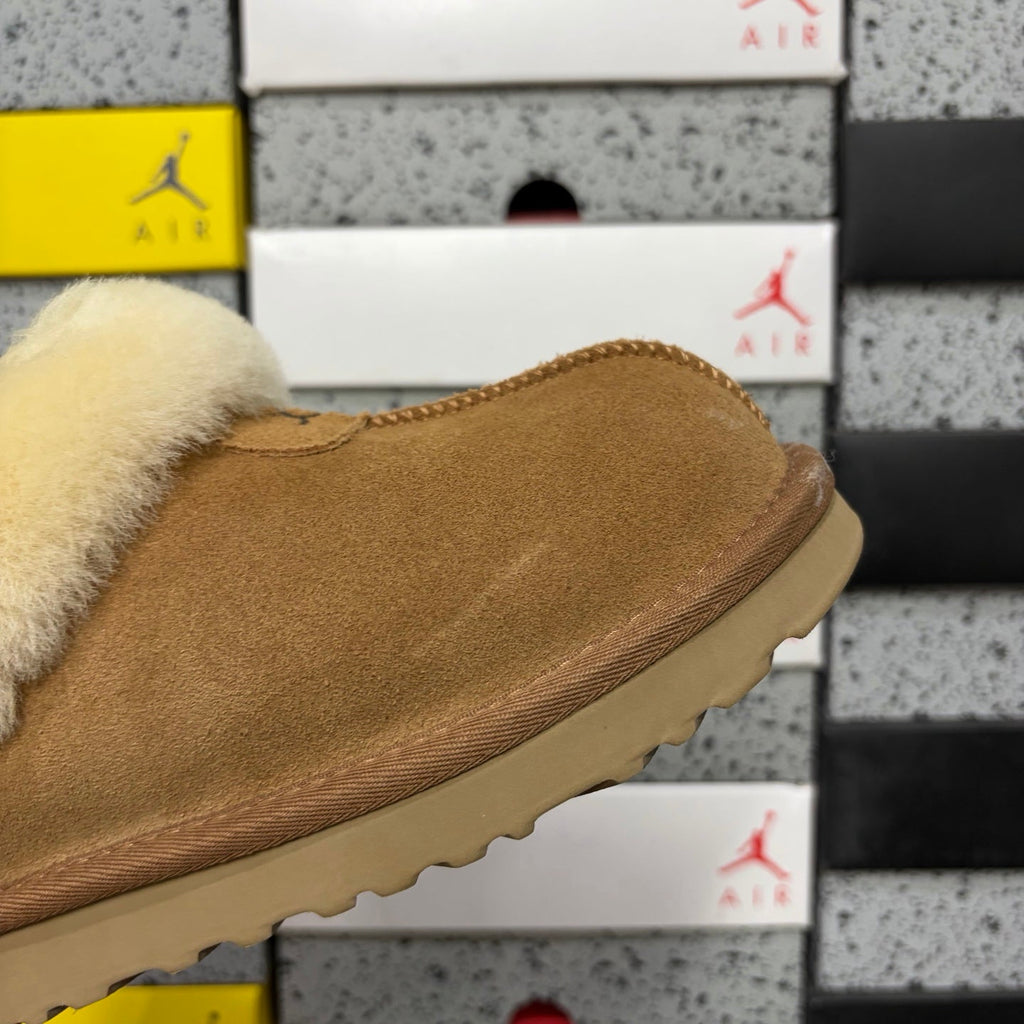 UGG Tazz Slipper – Women’s Suede Clog with Oversized Shearling Cuff in Chestnut