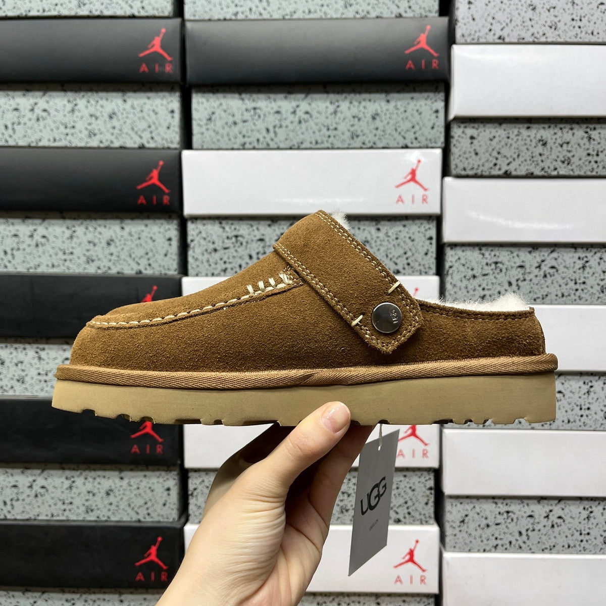 UGG Neumel Waterproof Lace-Up Chukka Boot – Suede Boot with UGGplush Shearling Lining, Metal Eyelet Lacing & Waterproof Sugar Sole in Chestnut
